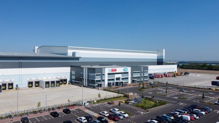 Home Bargains Has Spent 400 Million Pounds Building a Brand-new Automated Centre to Support Its Goal of Opening 1000 Stores